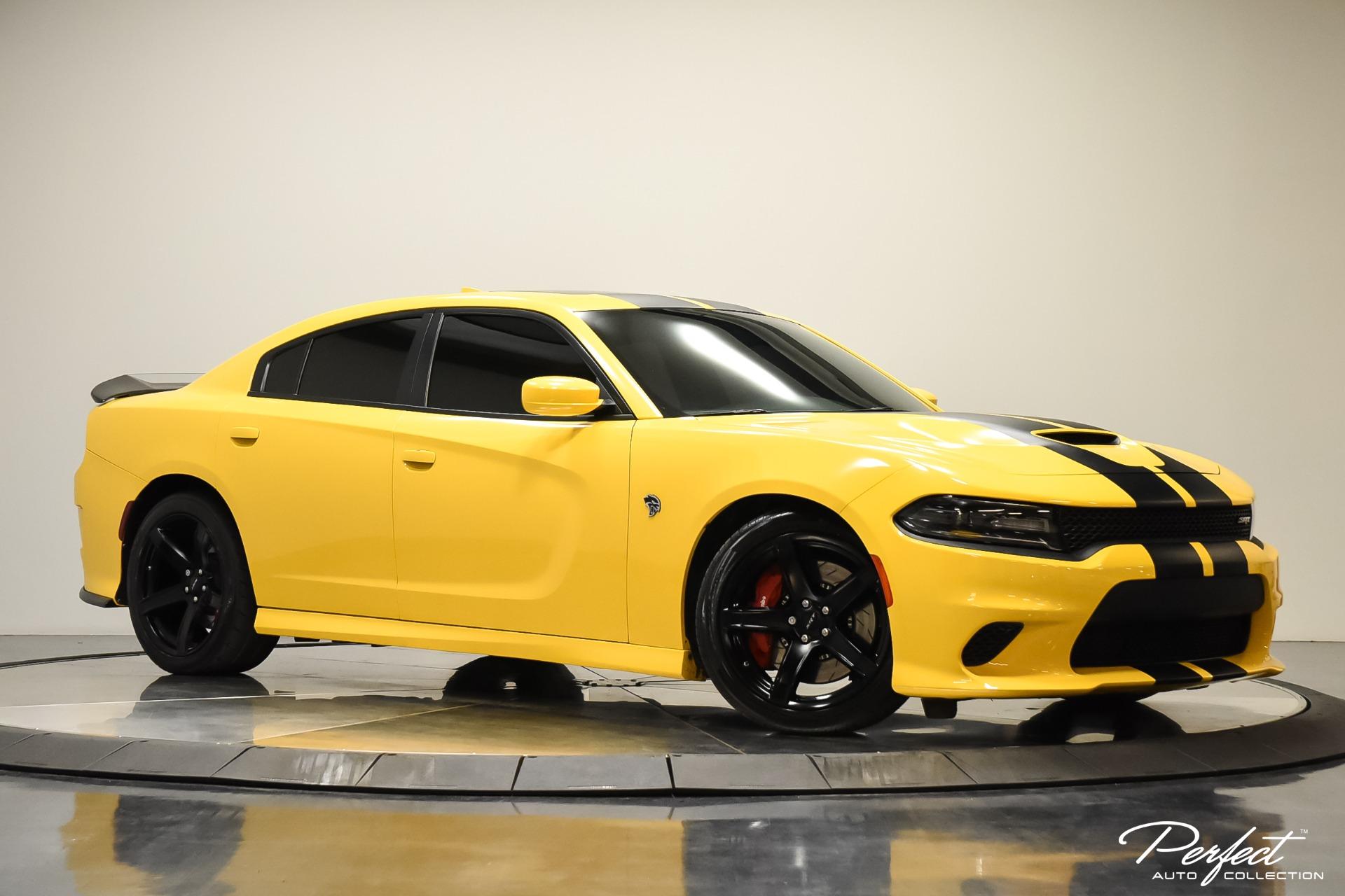 Used 2017 Dodge Charger SRT Hellcat For Sale ($61,995) | Perfect Auto ...