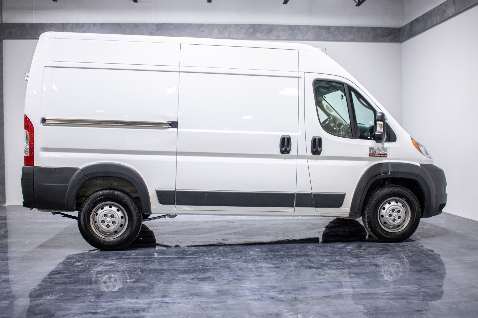 Used 2018 Ram ProMaster Cargo Van 1500 High Roof Van 3D For Sale ...