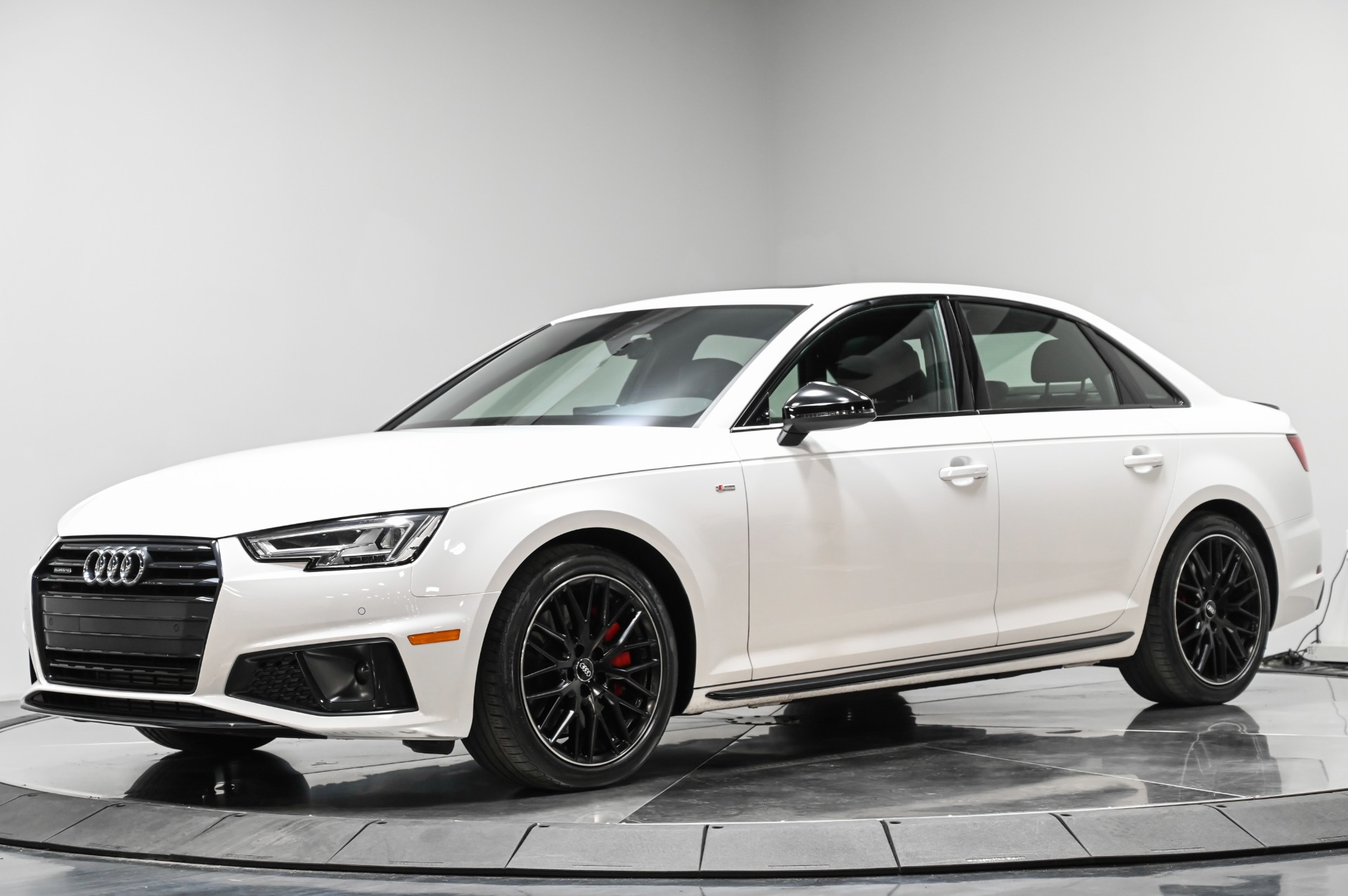 Audi Q3 - Black Optic - 45 TFSI review - S3 Magazine