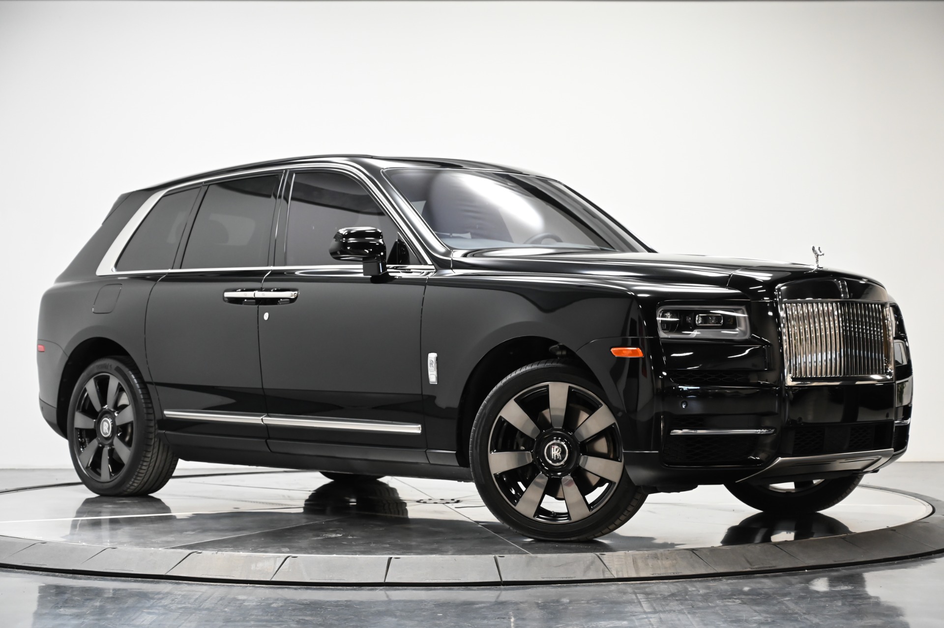 Used 2020 Rolls-Royce Cullinan For Sale ($284,996)