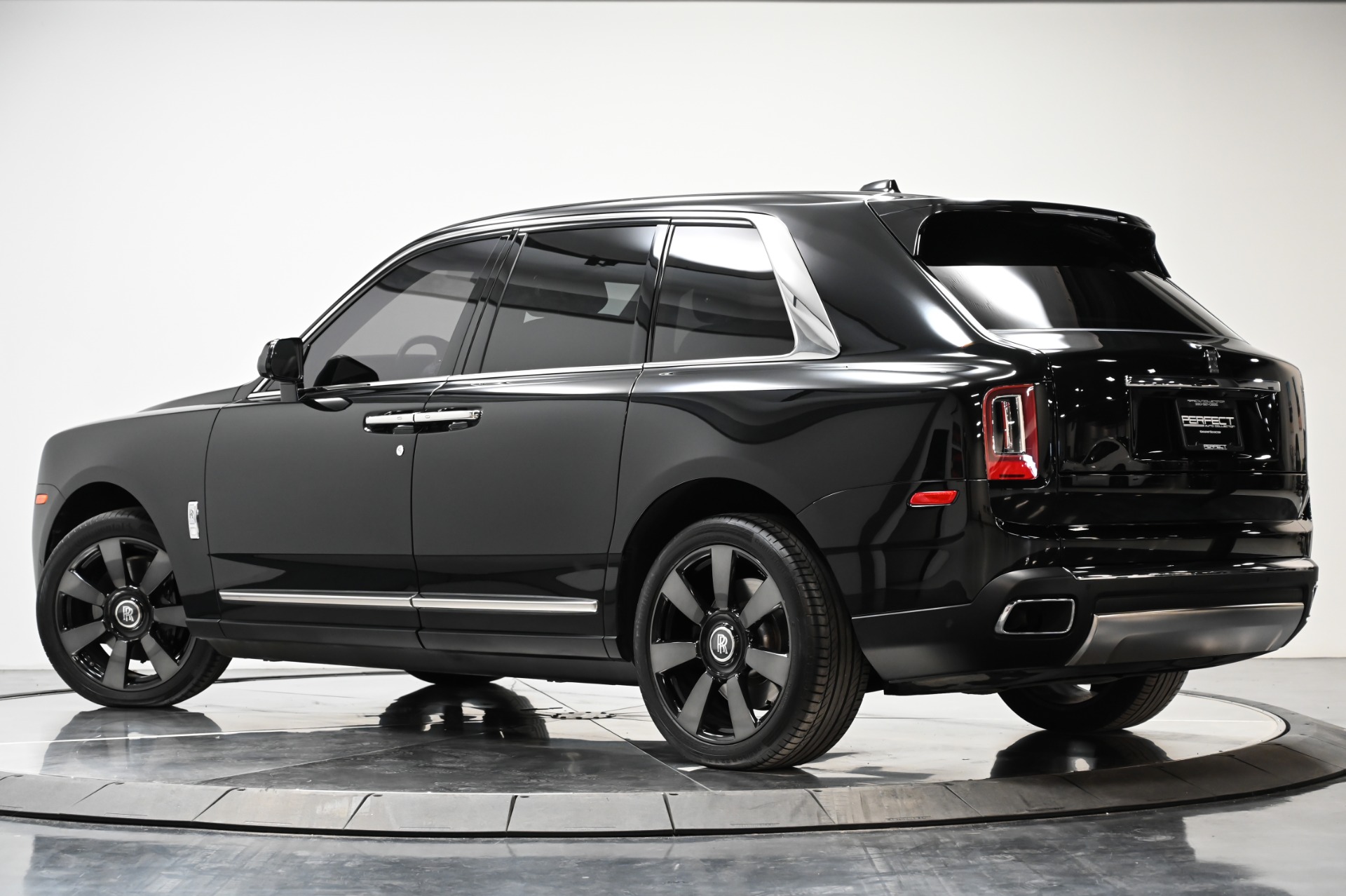 Used 2020 Rolls-Royce Cullinan For Sale ($284,996)