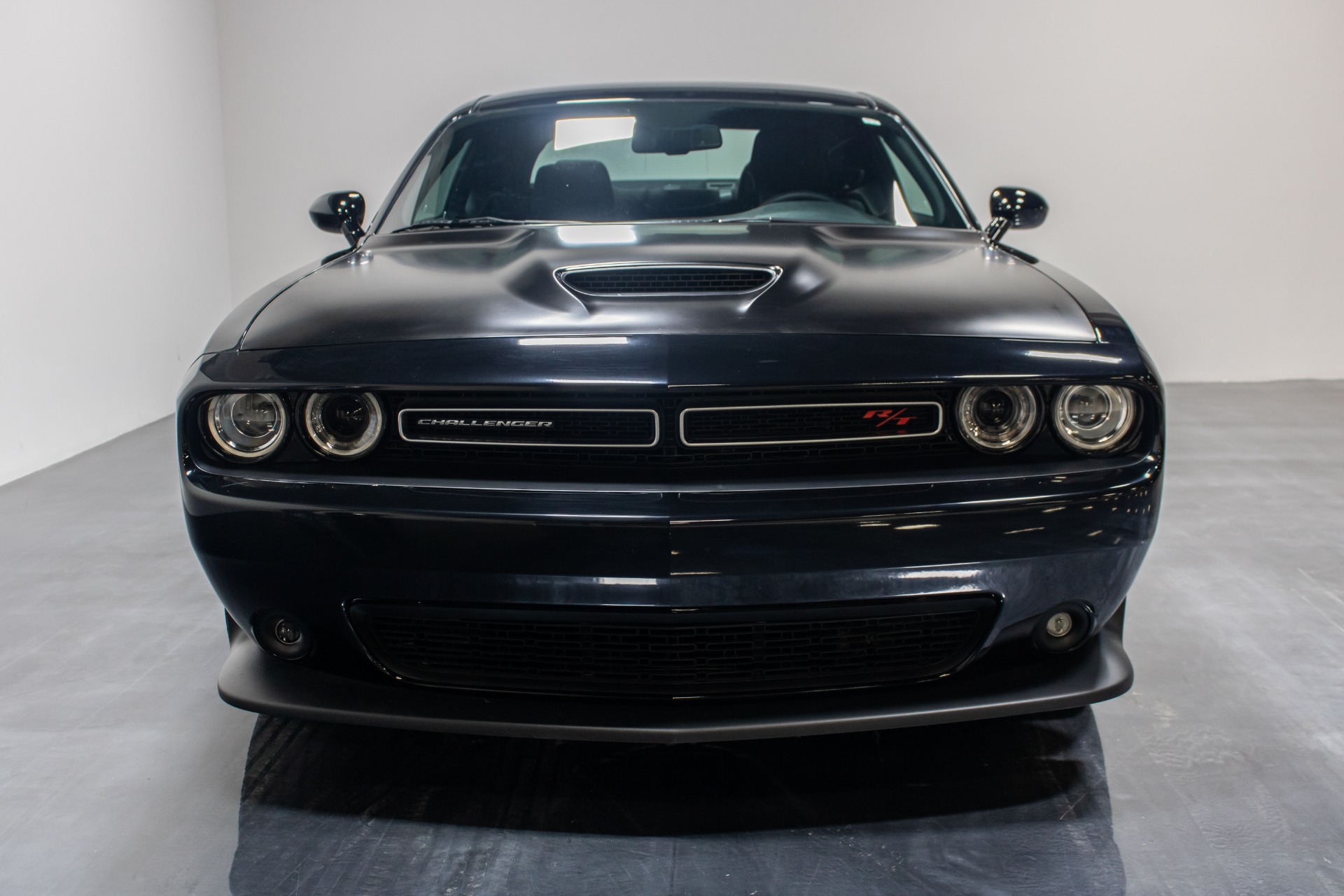 Photos 2019 Dodge Challenger Exterior Colors for Living room