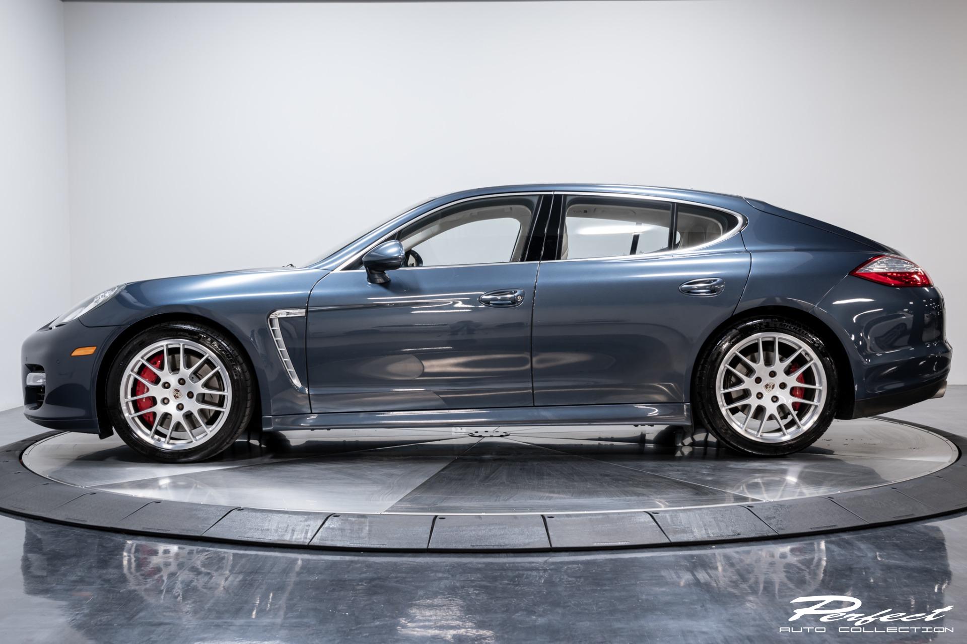 Porsche panamera turbo 2010