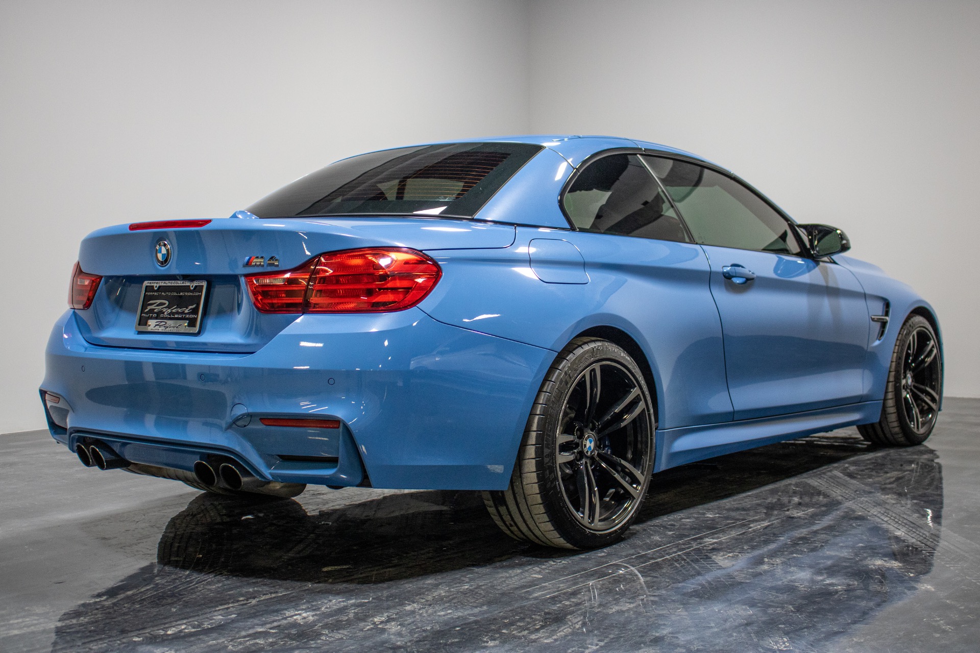 Used 2016 BMW M4 Convertible 2D For Sale ($40,893) | Perfect Auto ...