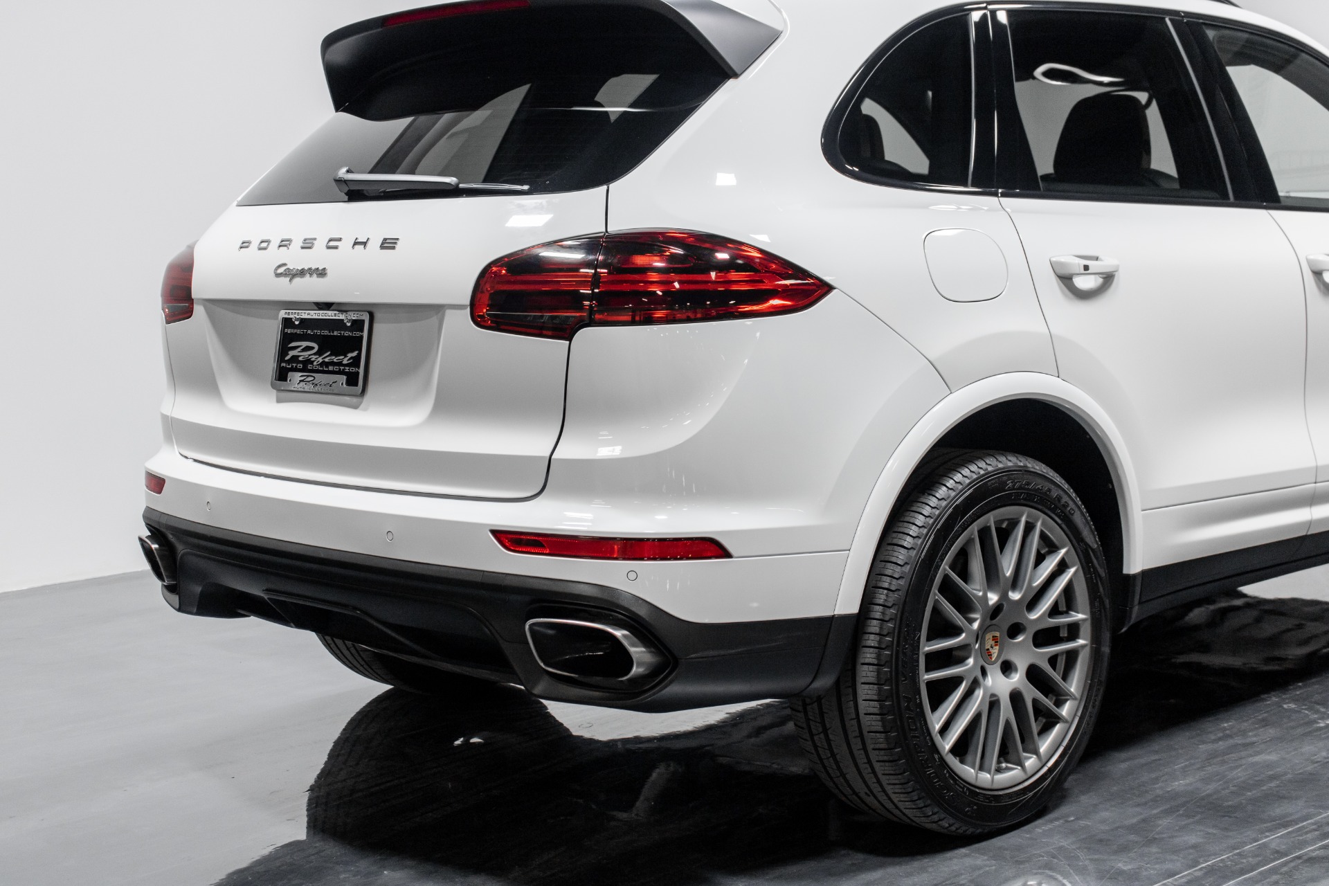 Used 2017 Porsche Cayenne For Sale (42,993) Perfect